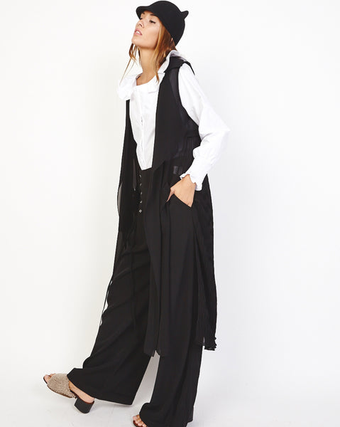 Bella London ‘Una’ Black Chiffon Sleeveless Duster Trench Coat Vest. Side Front View.